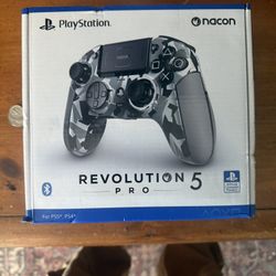 Revolution 5 Pro PS5 Controller