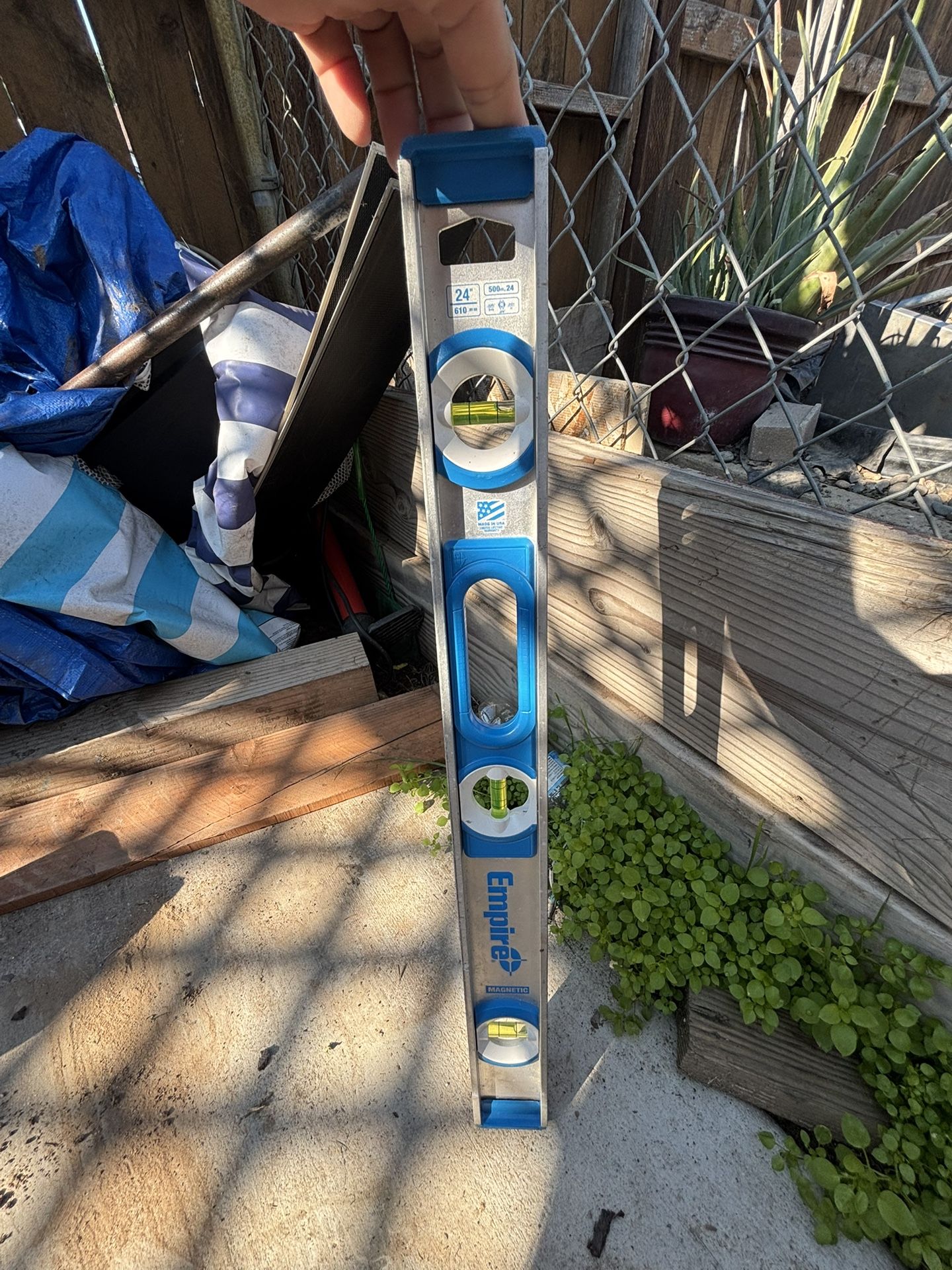 2ft Level for Sale in Fresno, CA - OfferUp