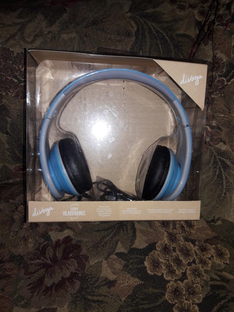 Headset $8