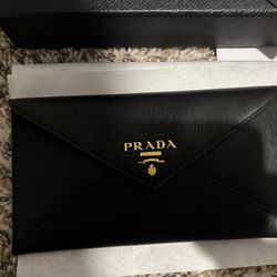 NEW AUTHENTIC PRADA ENVELOPE CLUTCH WITH RECEIPT AND ALL PACKAGING