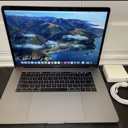 MacBook Pro 15inch Screen 16GB Ram Touch Bar Screen (excellent Condition) 