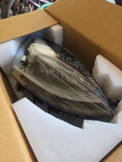 2023-2025 Tesla model3/y right headlamp projector -for parts
