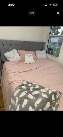 Grey full size diamond bed