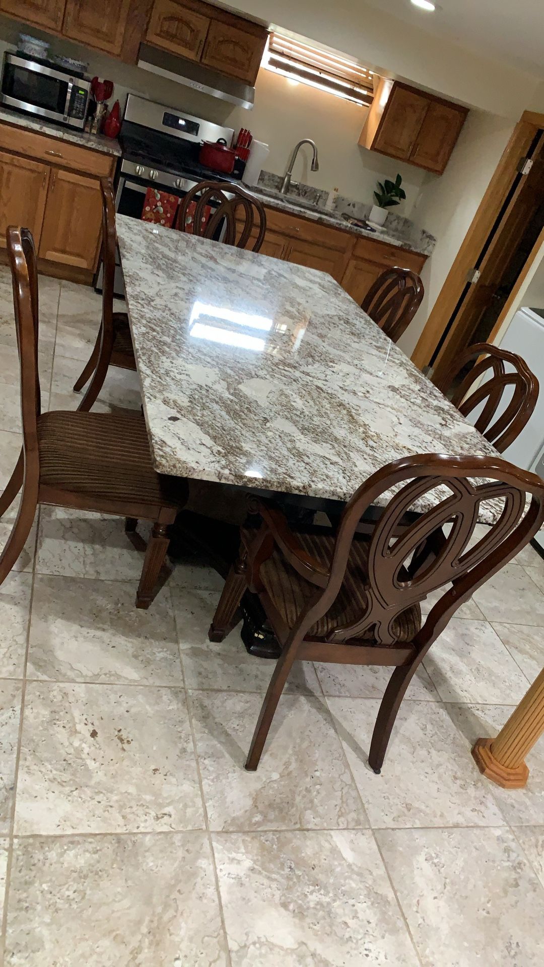 Dining Table 6 Chairs 