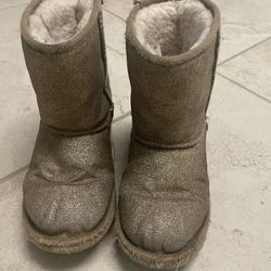 Kids UGG Boots Size 1 