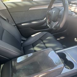 Tesla Carbon Fiber 