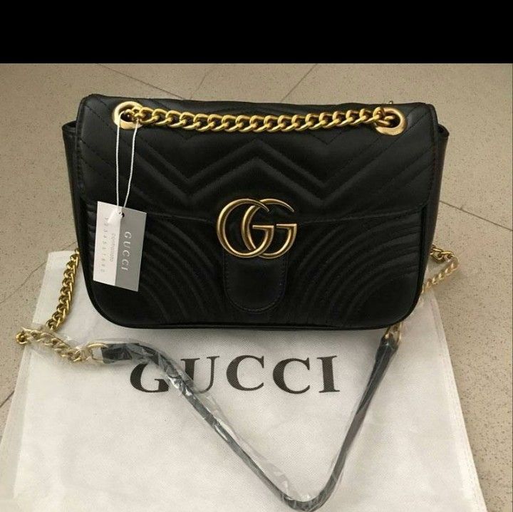 Nice cross shoulder bag...