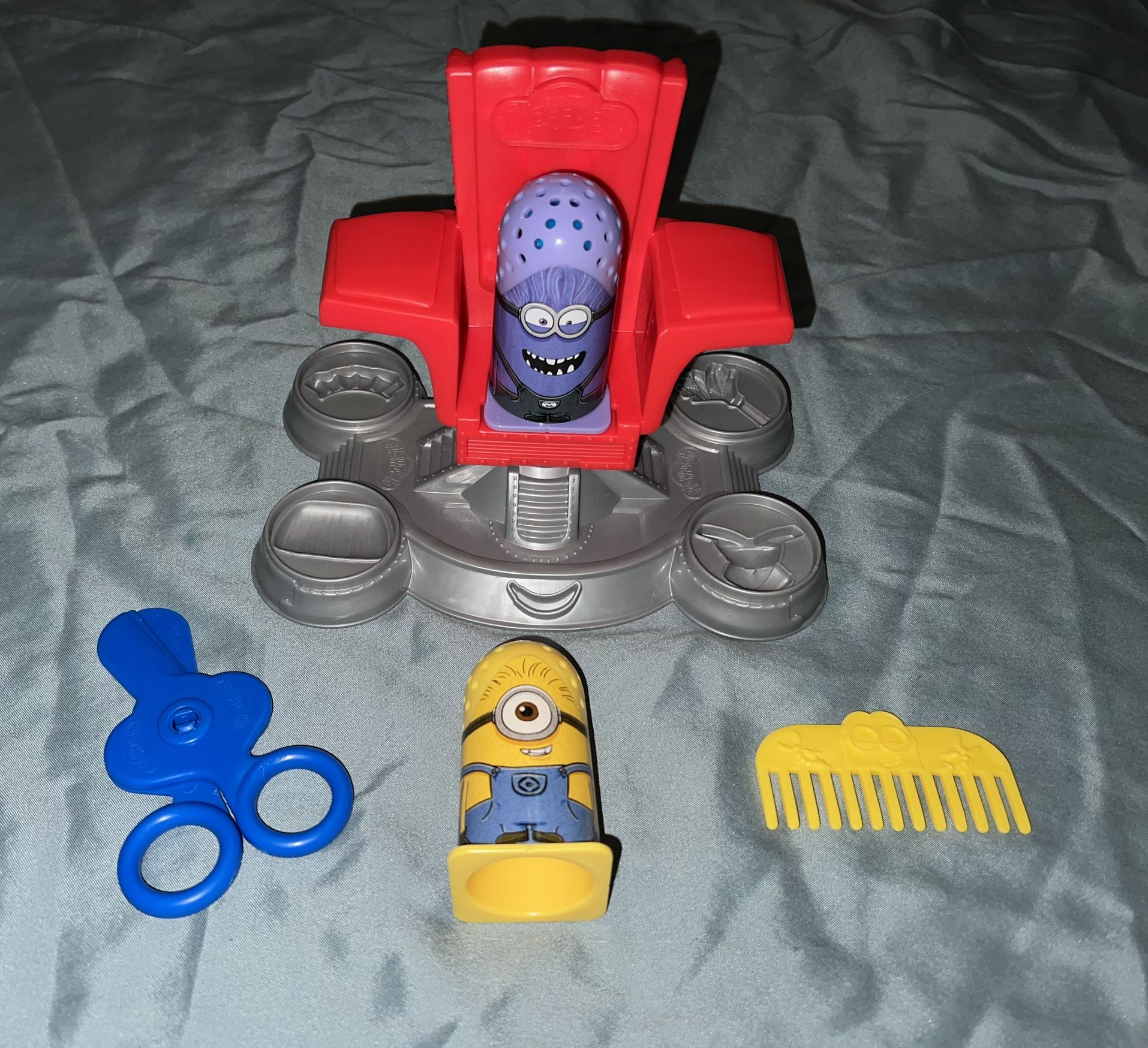 Play Doh Despicable Me Minions Disguise Lab