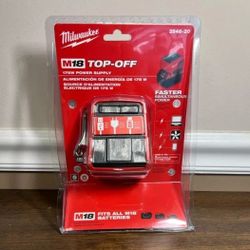 Milwaukee 2846-20 Black Red M18 Top-Off 175 Watts Power Supply