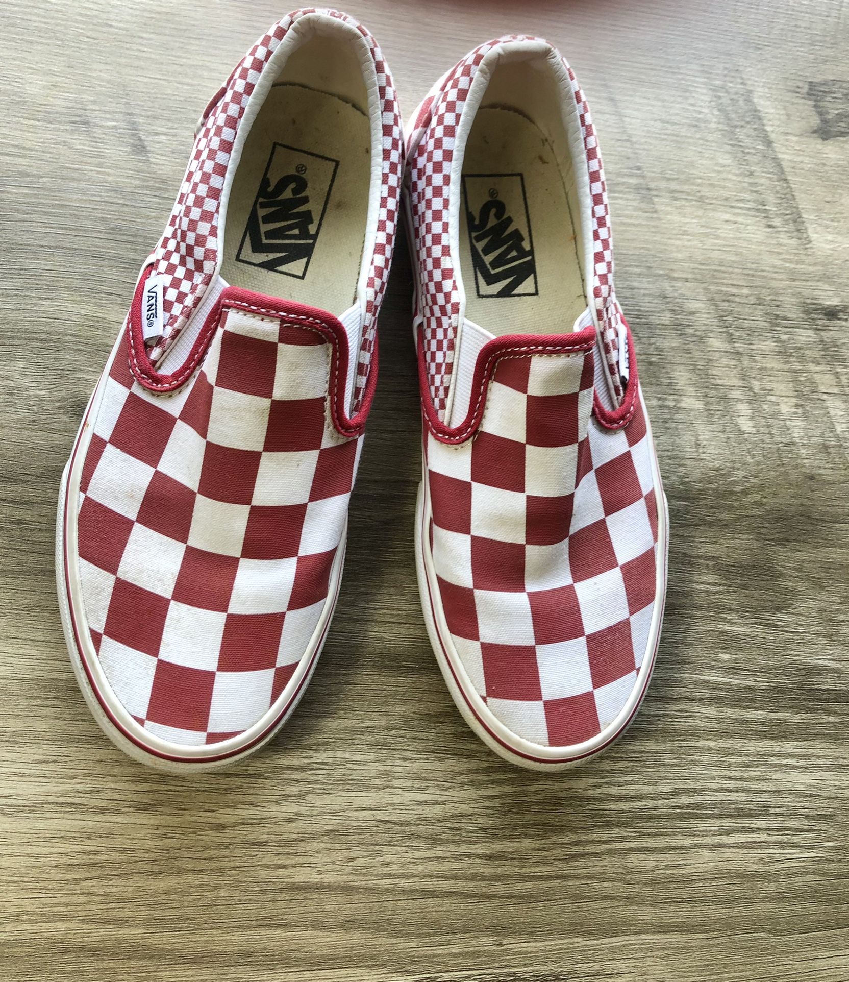 Vans (checkerboard) Red/white Size 6.5 Women’s