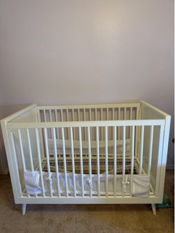 West Elm x pbk Mid-Century Convertible Crib White