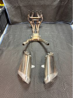 Brand new OEM SUZ3GR1300 Suzuki Hayabusa full exhaust