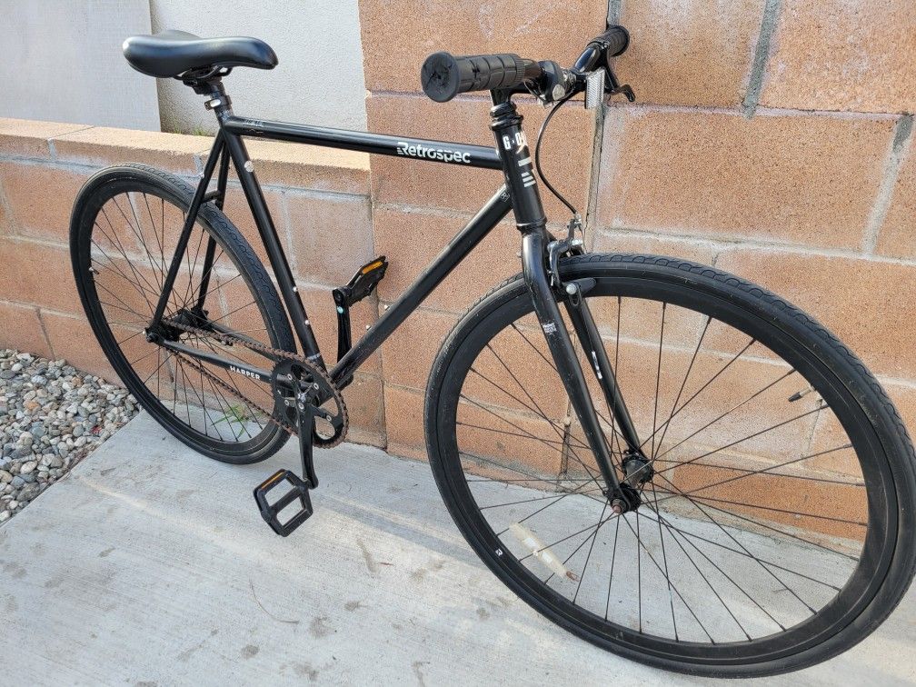 Black Retrospect Fixie 