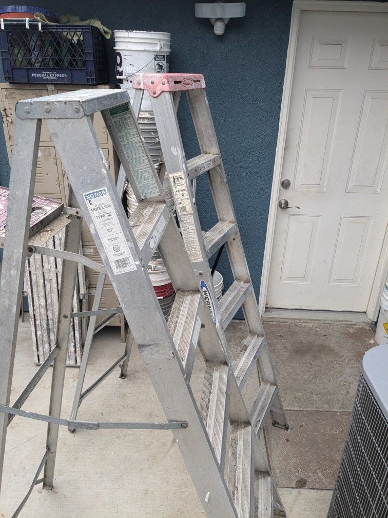 2 - 6' Ladder (20 Each)