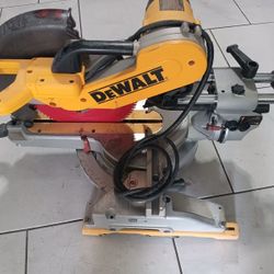 DeWalt Miter Saw