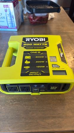 Ryobi 800W ONE+ Power Inverter