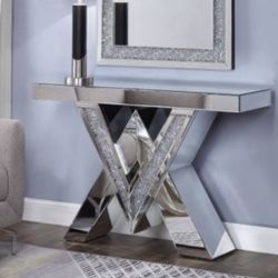 Accent Table