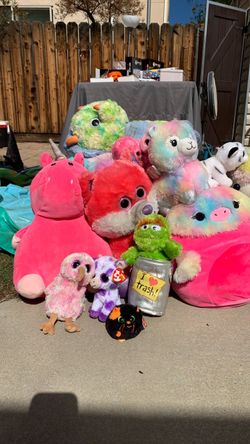 Stuffed Animals Alpine