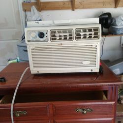 Window Air Conditioner 