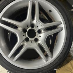 Mercedes  E55 Amg  Rear  Wheel   