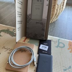 Light Phone II / DumbPhone- Like New