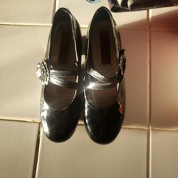 Girls Shoes