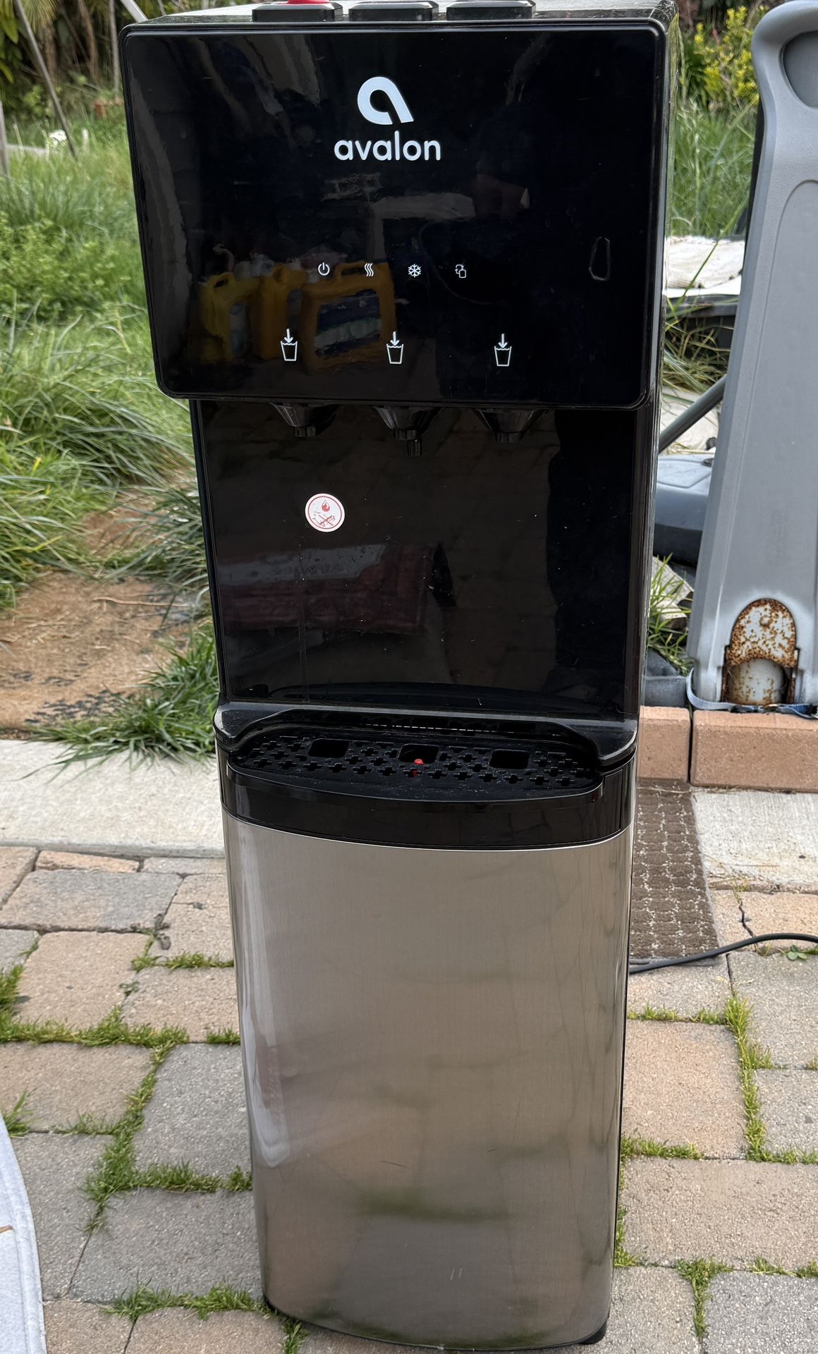 Avalon Bottom Loading Water Cooler Dispenser Intermittent Cold Water ...