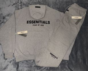 ESSENTIALS SET DARK OAT NEW!