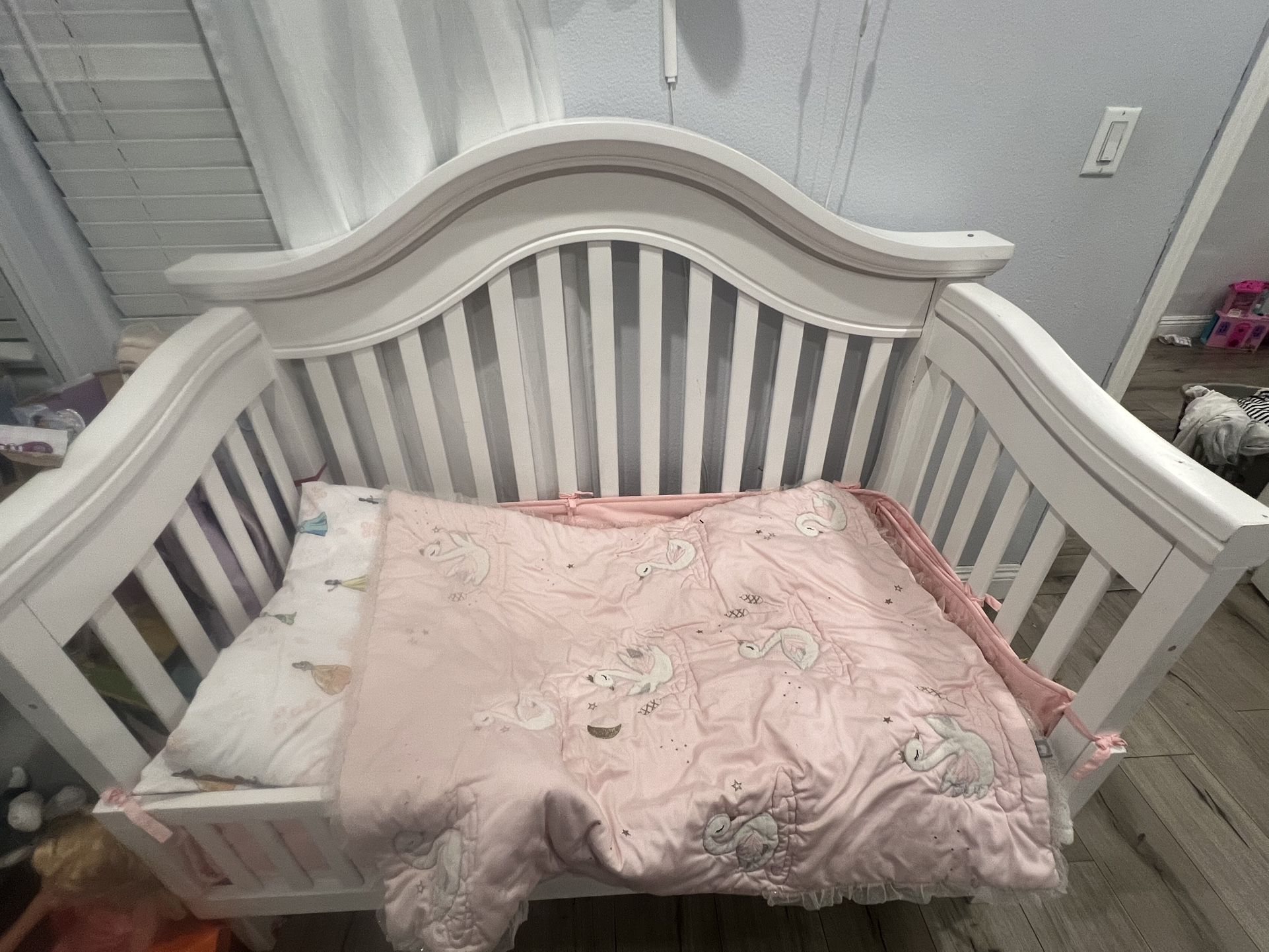 Solid Wood White Baby Crib With Matress