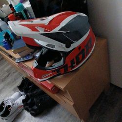 Thor Moto Cross Helmet 