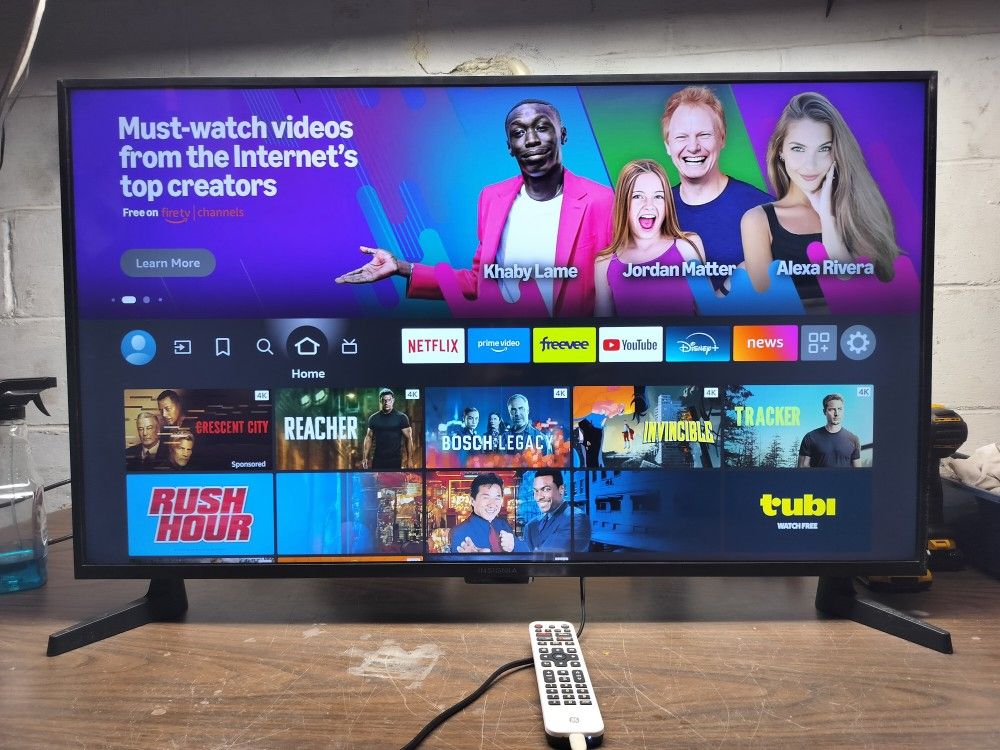 43" Insignia FireTV...(Smart TV)