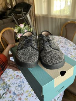 toms