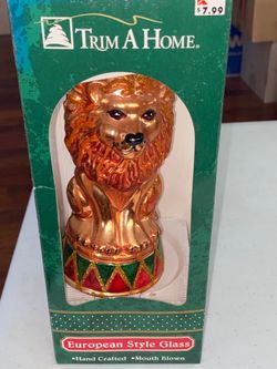 Santa's Best Blown Glass Circus Lion Christmas Ornament Gold 7 Inch Vintage