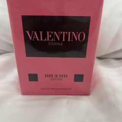 Valentino Donna Born In Roma Intense