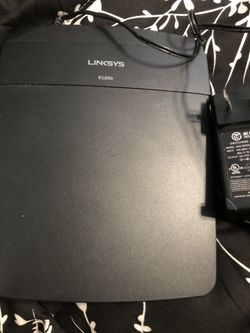 LINKSYS WITH CHARGER