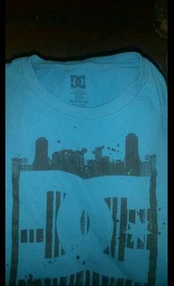Men's DC shirt