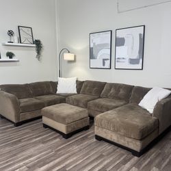 FREE DELIVERY Macys Sectional Couch