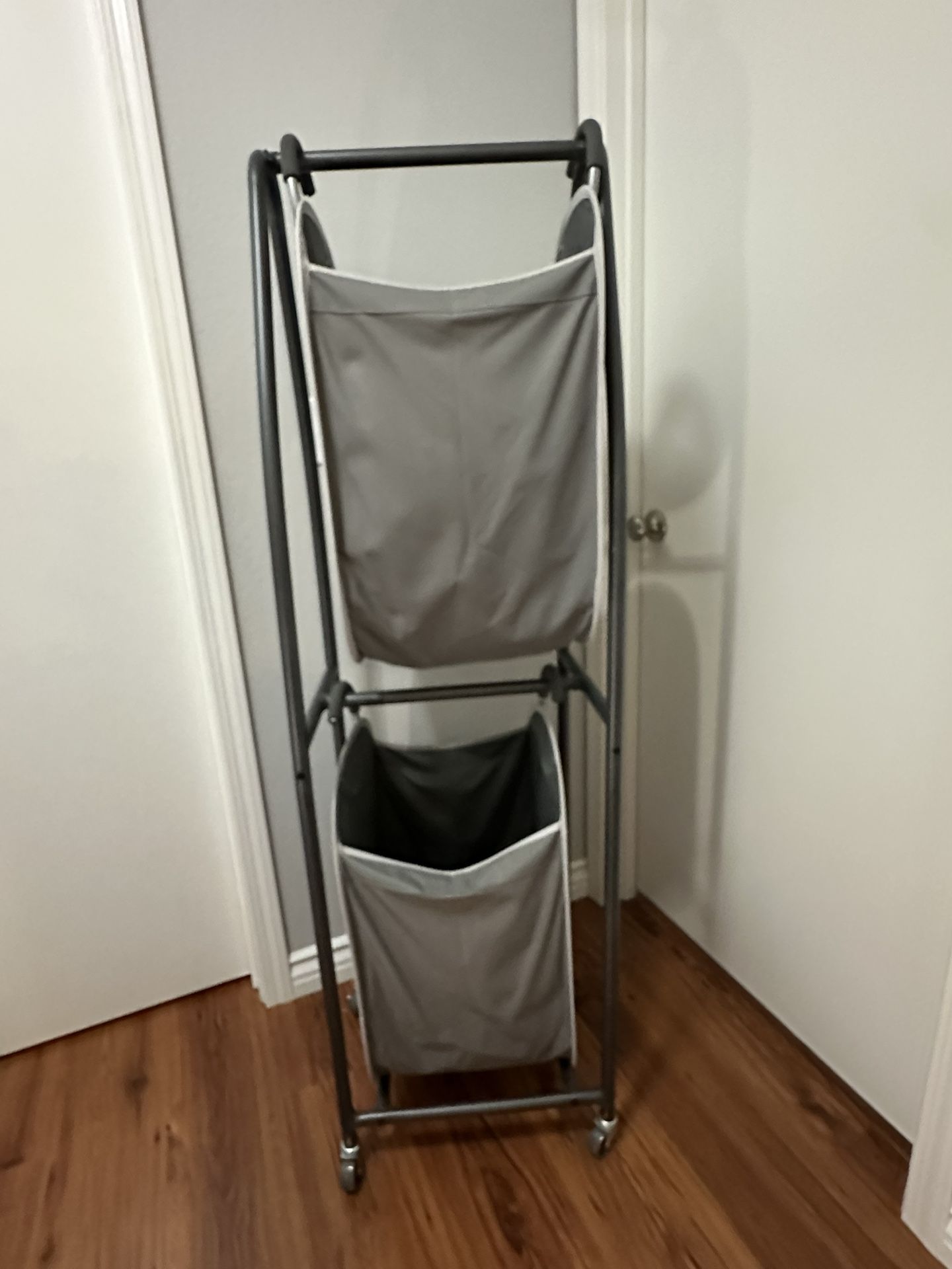 Tall laundry Hamper Cart