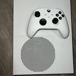 XBOX ONE S 1TB