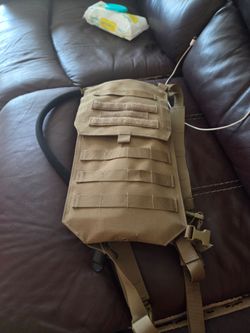 Military camel back