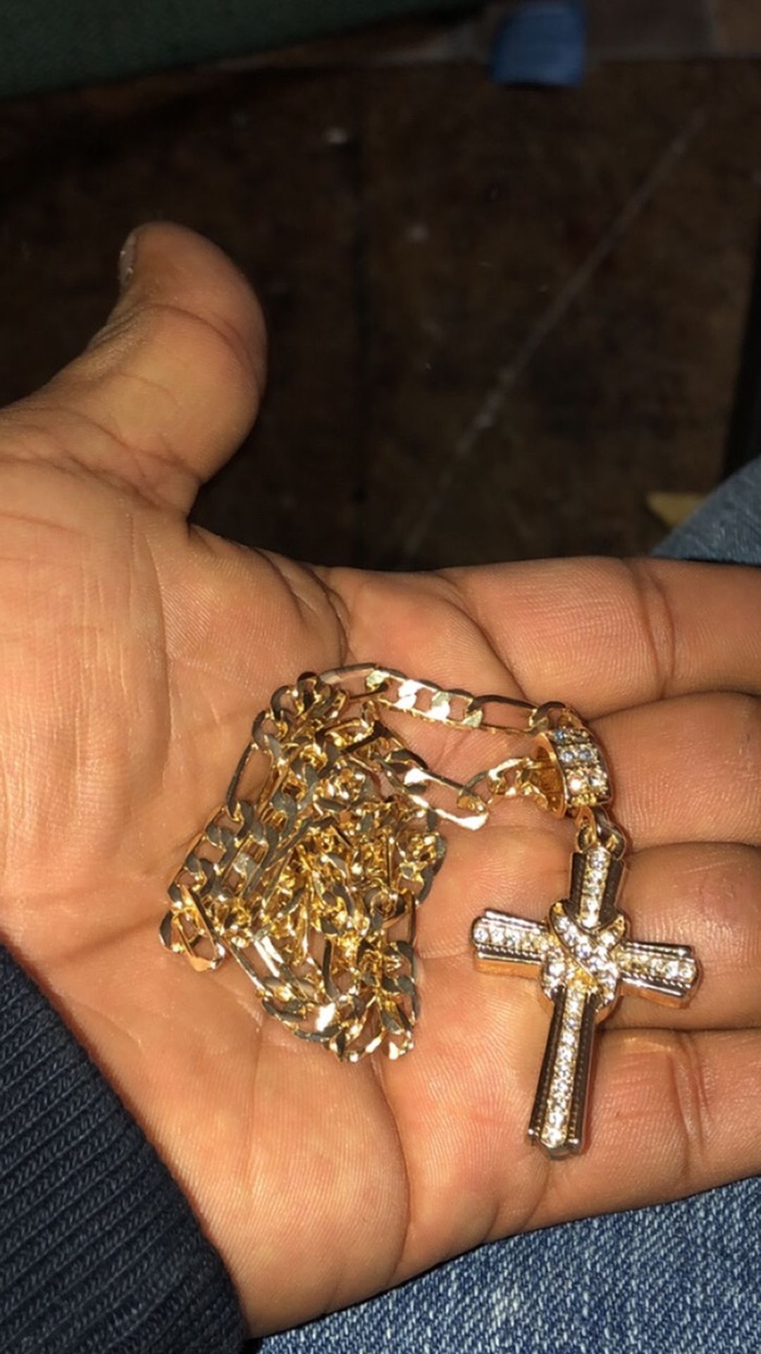10k Gold Fígaro Chain Wit Cross Pendant