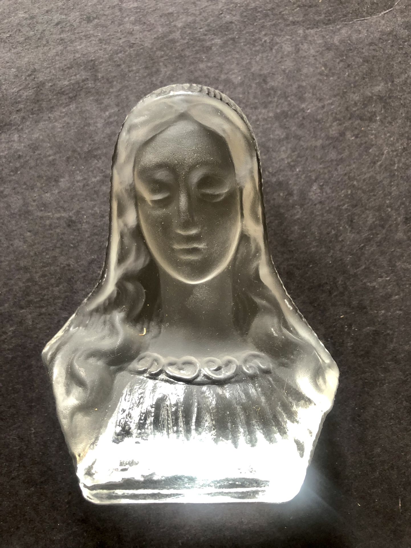 Viking Frosted Satin Glass Madonna Virgin Mary Sculpture 