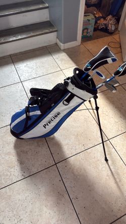 🔥 Youth golf clubs - Like new Excellent Condition $100 price firm!
