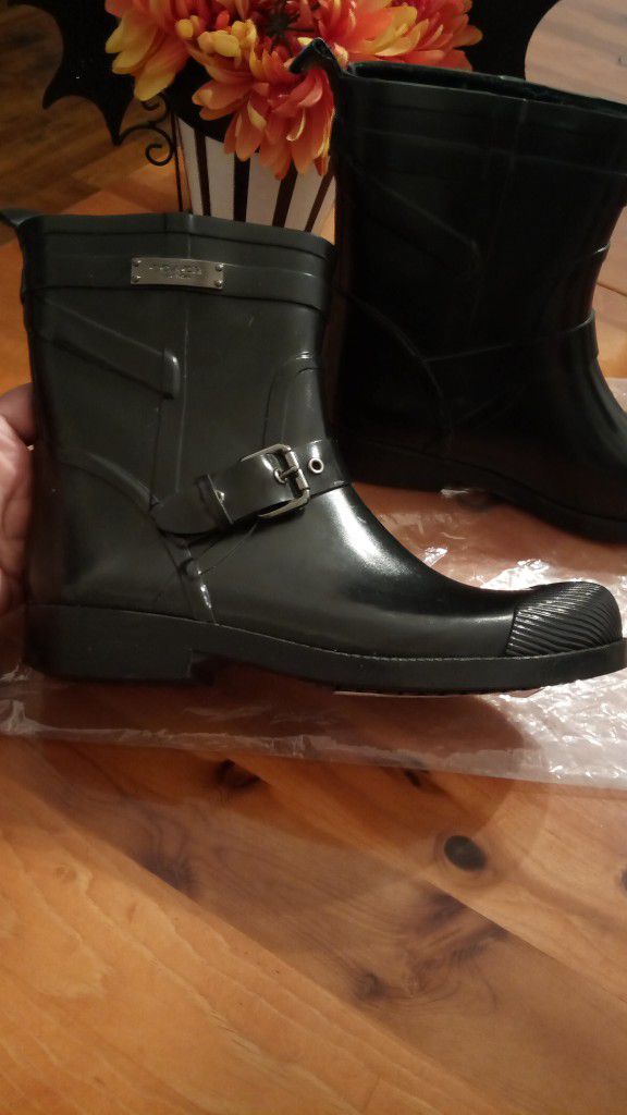 Coach Rain Boots, Boots Size 8B