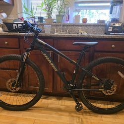BICICLETA DE MONTAÑA RODADA 26 (21 VELOCIDADES )