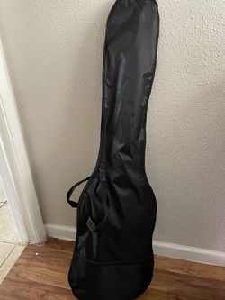 Base guitar