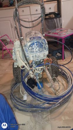 Graco Airless Paint Sprayer with Hose