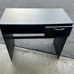 Free Desk