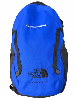 Standard size, laptop compartment, 2 main compartments