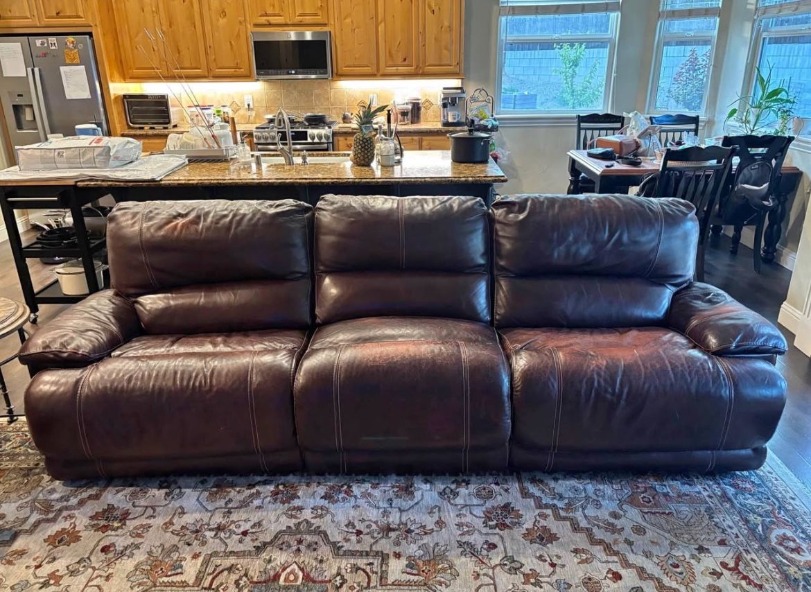 Leather Couch With Power Reclining Seats